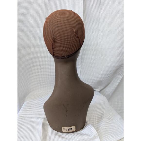 MOTOWN TRESS! VINTAGE WIG DISPLAY, HEAD & NECK, LOGO FRONT, WIG CAP, EXCELLENT! - Picture 6 of 10